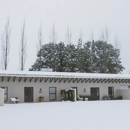 Karmichael Farm Guest House Himeville Exterior photo